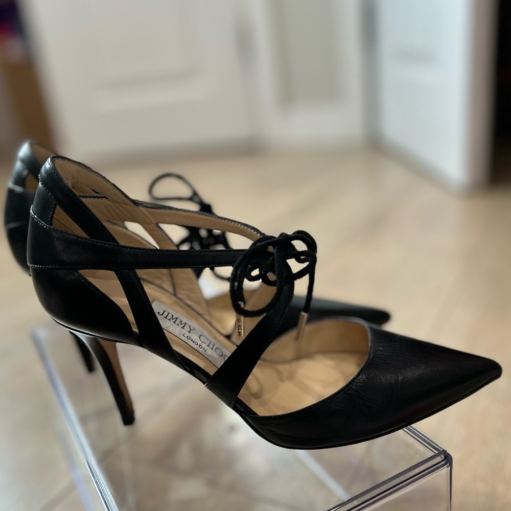 Jimmy Choo black leather heels.  So cute. - Picture 4 of 9